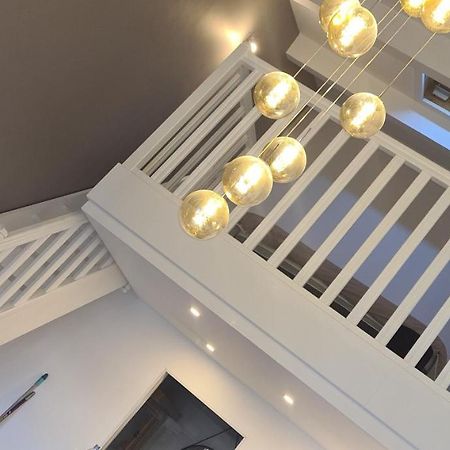 פרונטיניאן La Villa Detente מראה חיצוני תמונה